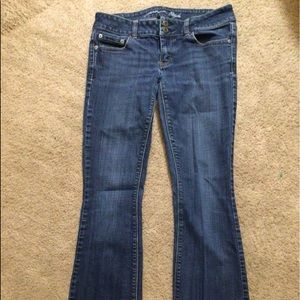 American Eagle size 6 Blue Jeans